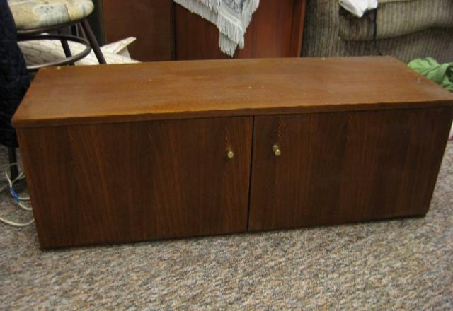 Полки - шкафчики большие Москва