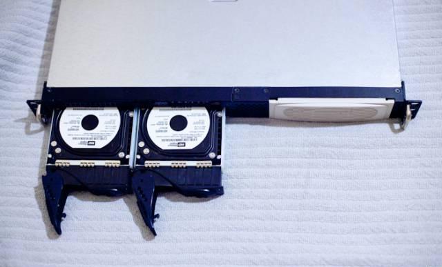 1u сервер 2x2.33Ghz QuadroXeon 16GB, 2x10K RMP Москва