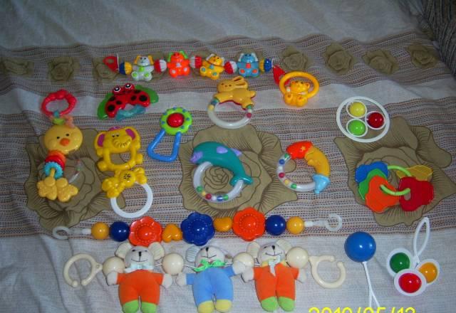 Игрушки-погремушки пакетом Москва