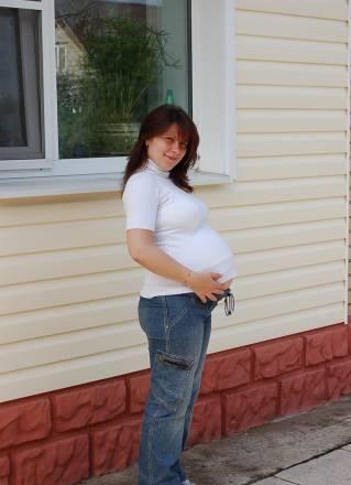 Джинсы  и джемпер для беременных р.44-46 Москва