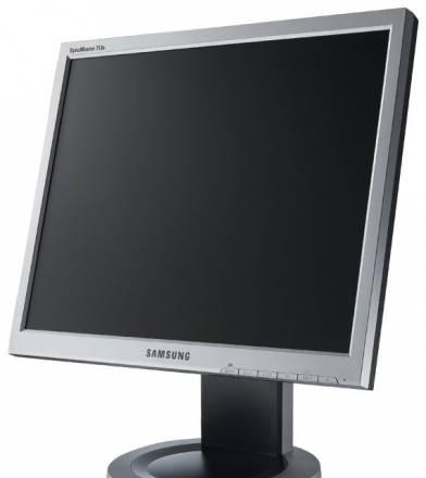 ЖК монитор Samsung 713N, 17дюймов,8мс Санкт-Петербург