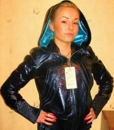 Куртка кожаная Новая с отстег. капюшоном Москва