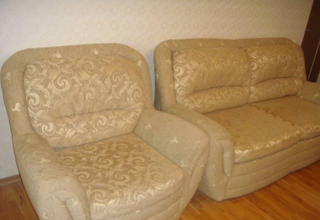 Диван + кресло Москва