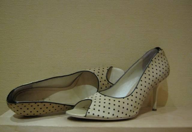 Туфли на выбор  39 Москва