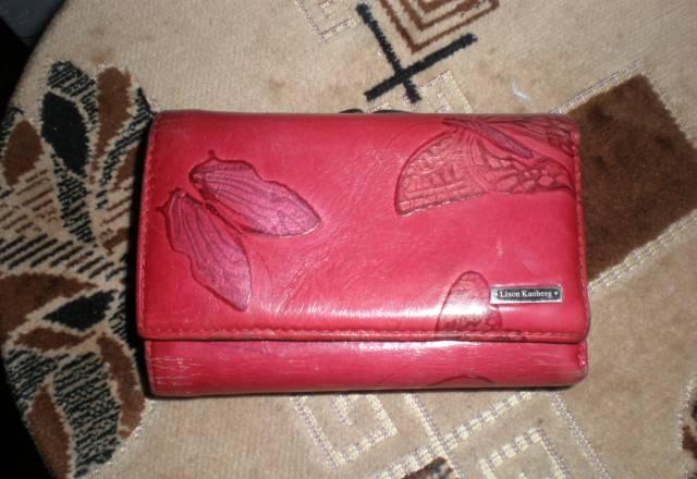 Красный кожаный кошелек Москва