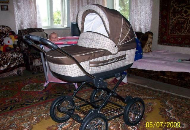 Коляска Москва
