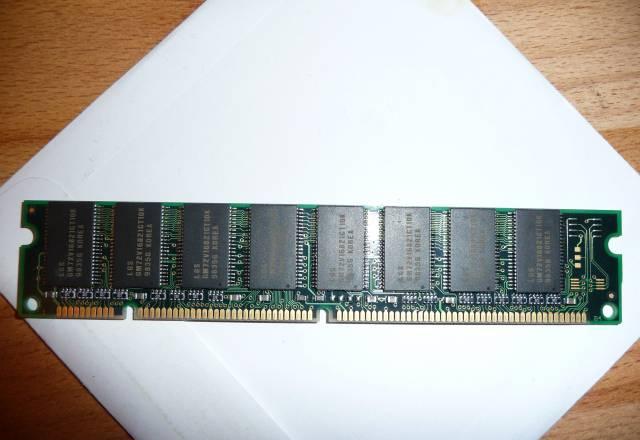 Память LGS dimm 32 Mb PC66 168 pin Москва