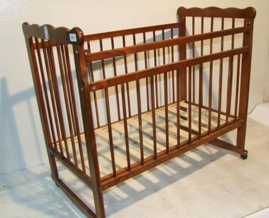 Кроватка+матрас+комплект в кроватку Раменское