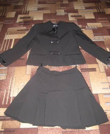 Костюм школьный,юбка+пиджак, на рост 120-125см Санкт-Петербург