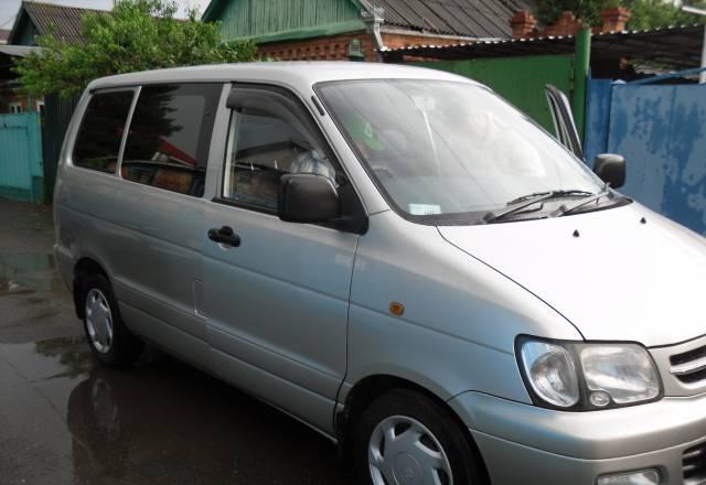 Toyota Noah, 2000 Краснодар