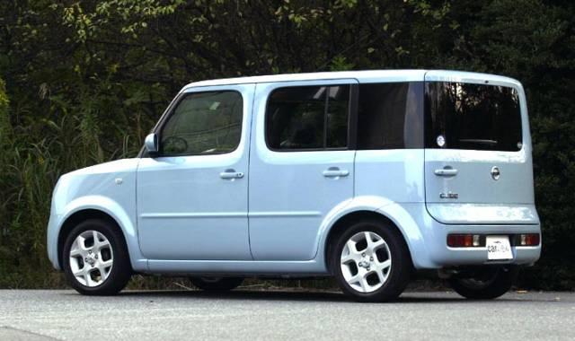 Nissan Cube, 2003 Энгельс