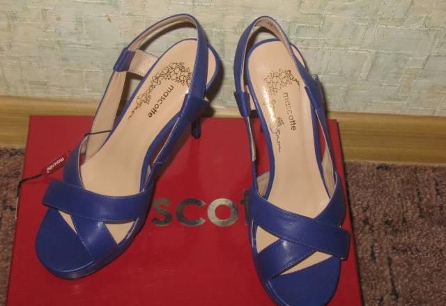 Продам босоножки Москва