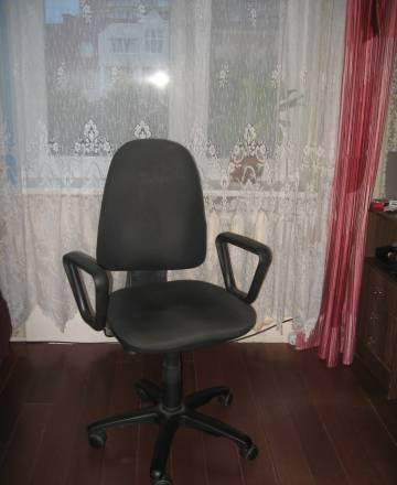 Стул компьютерный Москва