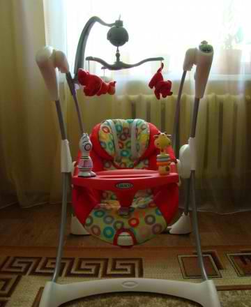 Электронная качель "Graco" Колпино