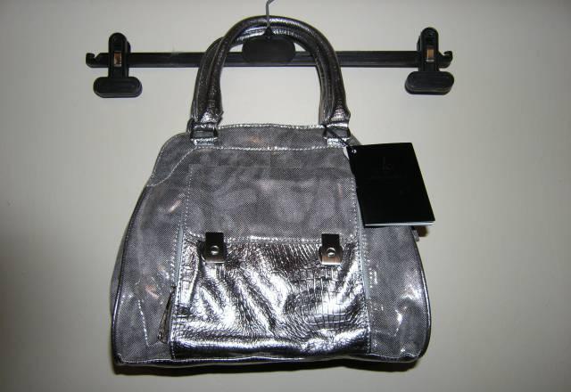 Нат. кожа сумочка новая Москва