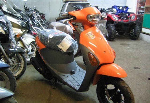 Suzuki LetS 4 2009г Санкт-Петербург