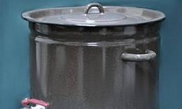 Кастрюли, баки, ведра, наборы кастрюль эмаль Москва