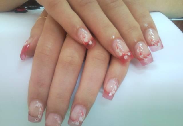 Наращивание ногтей с выездом на дом Москва