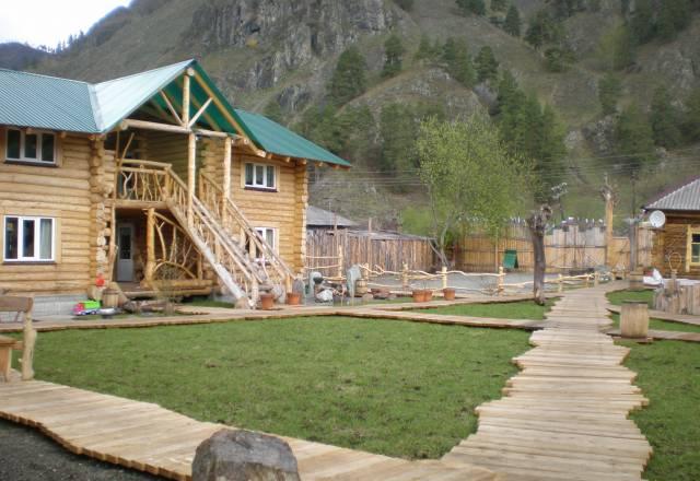 Новый гостевой комплекс на Алтае ждет Вас Алтайское