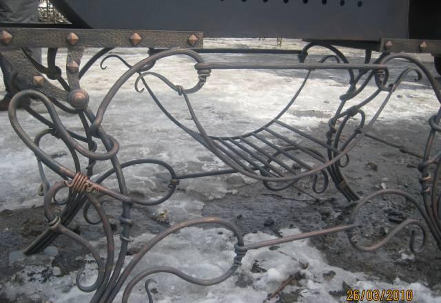 Кованные изделия с элементами дерева Ногинск