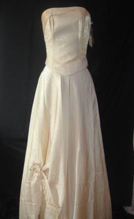 Свадебные платья (новые) Москва