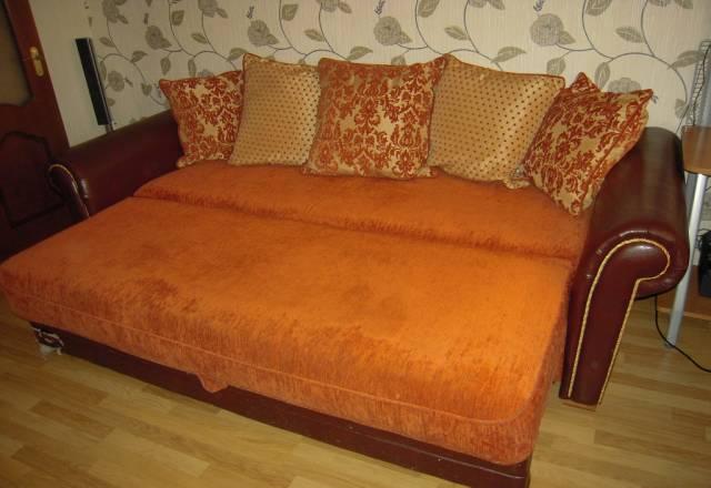 Диван Москва