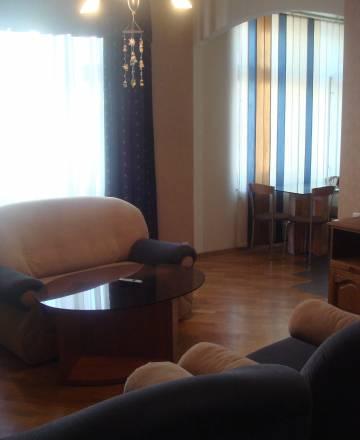 3к.кв.на Бассейной 37 Санкт-Петербург