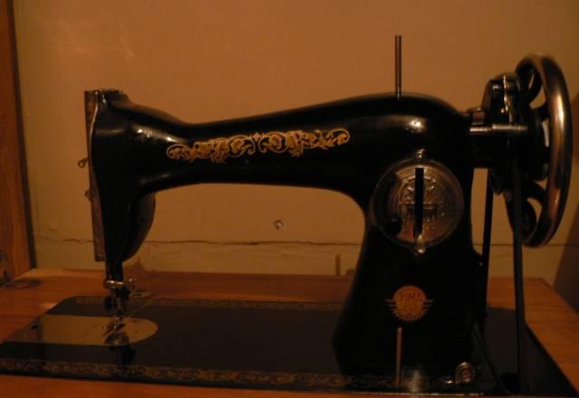 Швейная машинка Москва