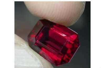 Рубин уникат 4,08 кар. Мадагаскар супер раритет!!! Екатеринбург