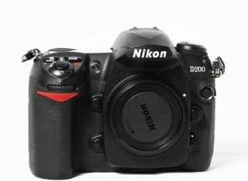 Nikon D200 + объектив на выбор Москва