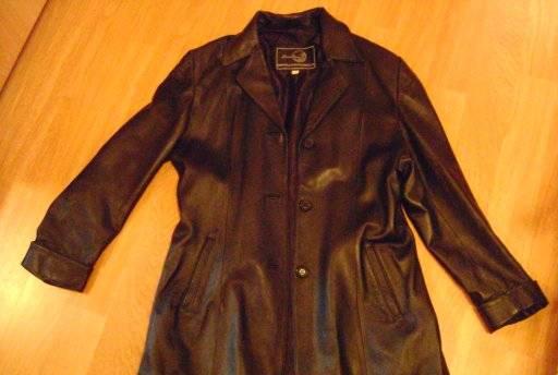 Пиджак жен.,чёрн,кожа,р.48-50-подвезу Москва