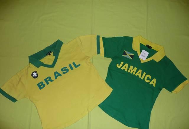 Футбольные майки сборной Ямайки и Бразилии Москва