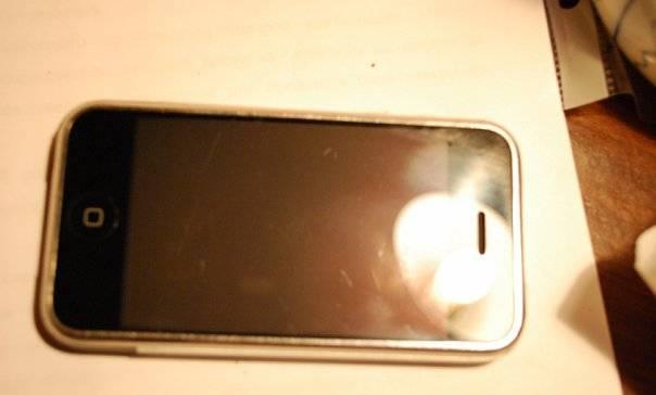 Iphone 2G 16 G Москва