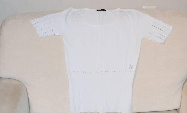 Кофта белая с коротким руковом Москва