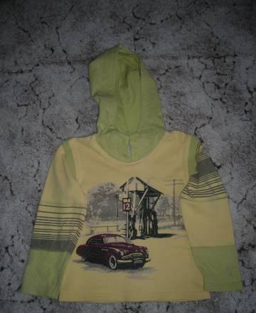 Толстовка с капюшоном 98-104 Москва