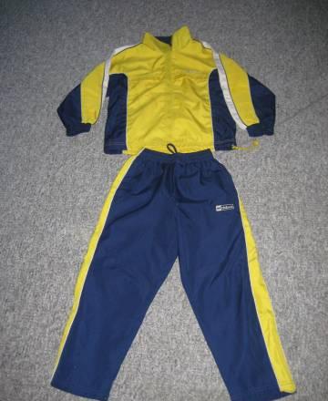 Продам комплект вещей на девочку 3-4 года Санкт-Петербург