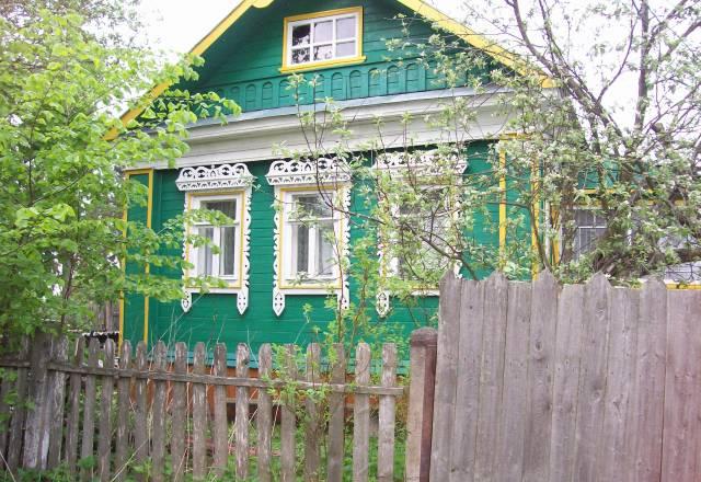 Участок с зимнем домом Углич