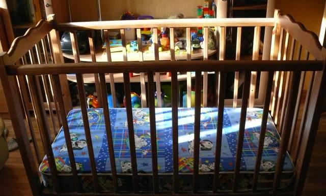 Кроватка детская Москва