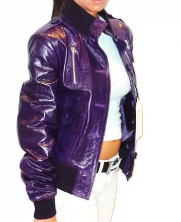 Кожаная куртка,женская,размер 48 Москва