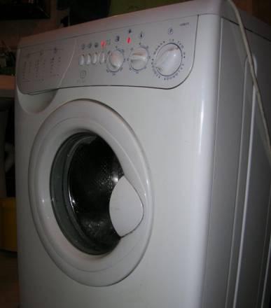 Стиральная машина Indesit(5кг) Москва