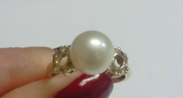 Кольцо с жемчугом Москва