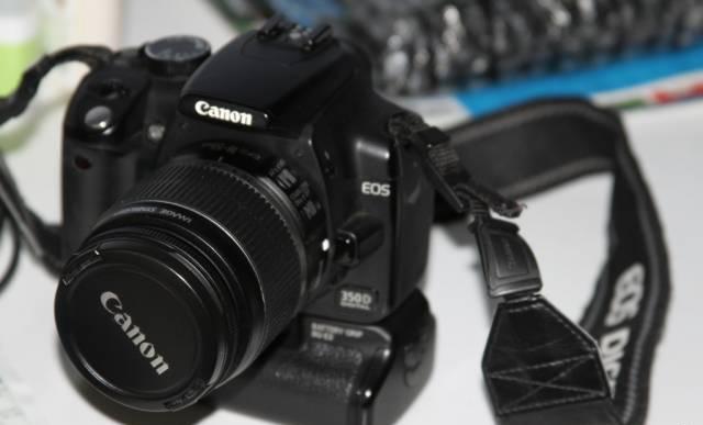 Canon 350D +Батарейный блок +Карта памяти +бонусы Москва