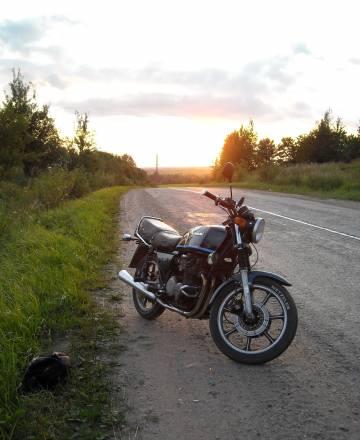 Kawasaki Z750 Великие Луки