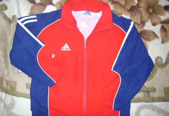 Спортивная ветровка Москва