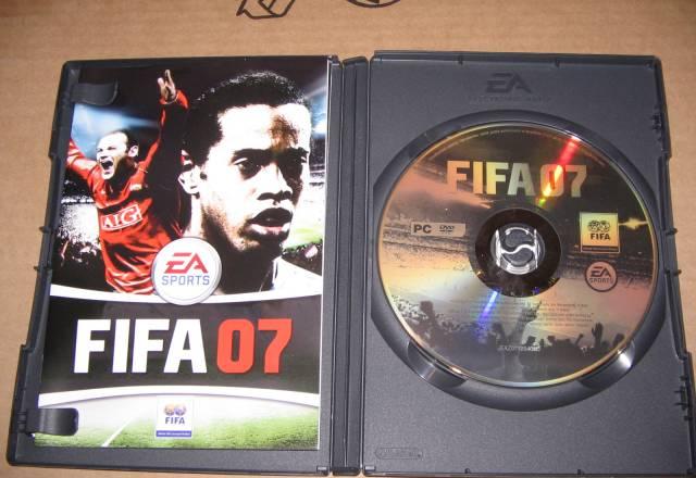 Лицензионный диск с игрой fifa 07 Москва