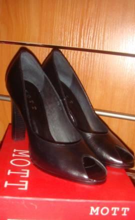 Туфли новые,кожа,36р Москва