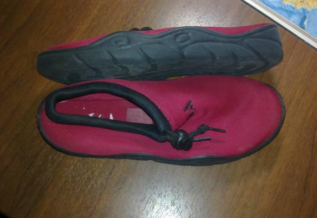 Тапки для каменистого пляжа Москва