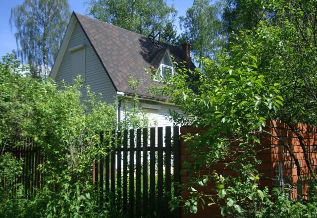 Участок 8 соток и 2 дома. 50 км. Киевское шоссе Москва