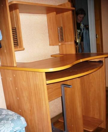 Столик компьютерный бу Москва