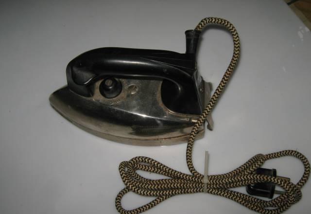 Утюг Москва